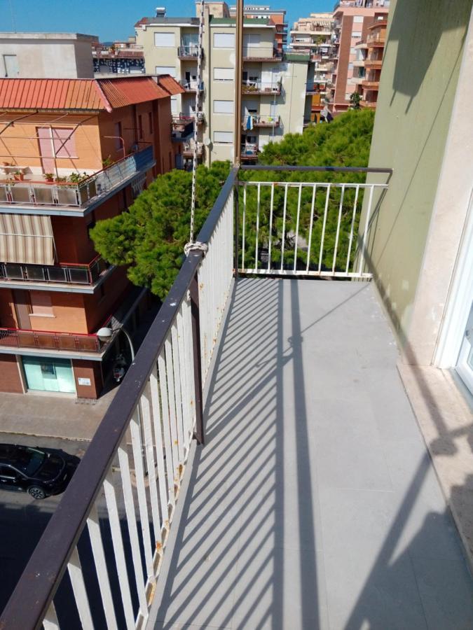 Alessya Delux Apartment Ladispoli Exterior photo